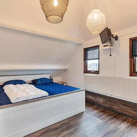 Heerlijk Vrijstaand Aan Zee * アウドルプ